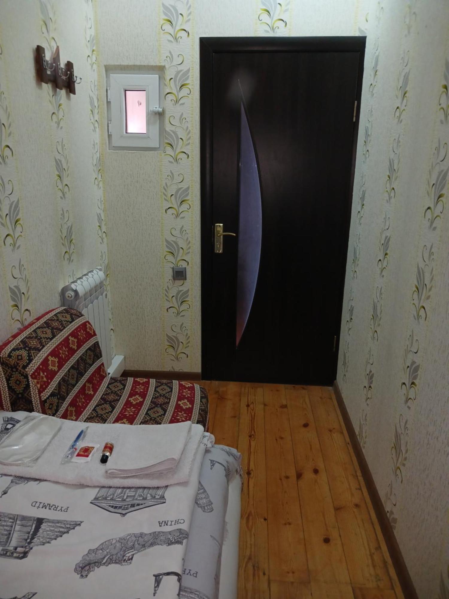 Cth-Baku-Hostel Esterno foto