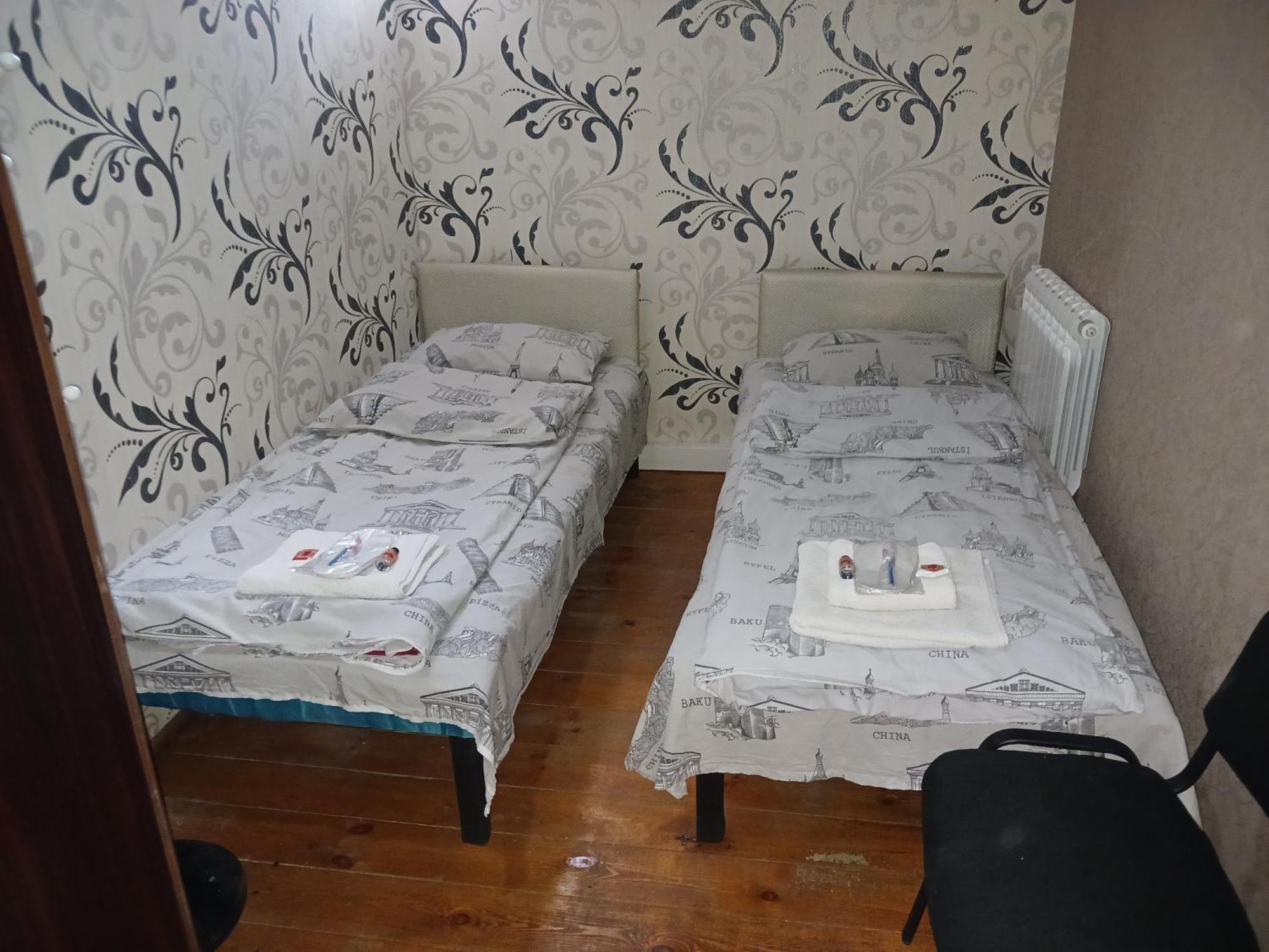 Cth-Baku-Hostel Esterno foto